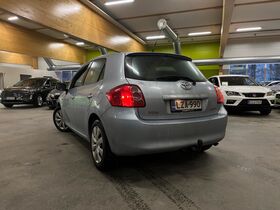 Toyota Auris vaihtoauto