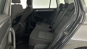 Volkswagen Golf Sportsvan vaihtoauto