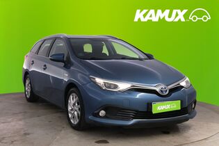 Toyota Auris vaihtoauto