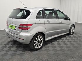 Mercedes-Benz B vaihtoauto