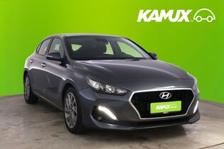 Hyundai i30 Fastback vaihtoauto