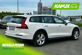 Volvo V60 Cross Country vaihtoauto