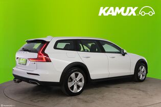 Volvo V60 Cross Country vaihtoauto
