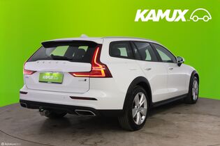 Volvo V60 Cross Country vaihtoauto
