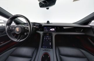 Porsche Taycan vaihtoauto
