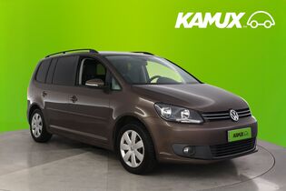 Volkswagen Touran vaihtoauto