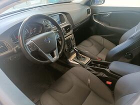 Volvo V40 Cross Country vaihtoauto