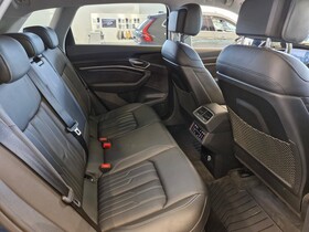 Audi e-tron vaihtoauto