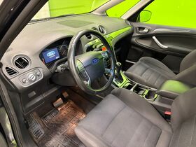 Ford S-MAX vaihtoauto