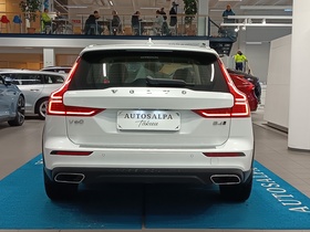 Volvo V60 Cross Country vaihtoauto