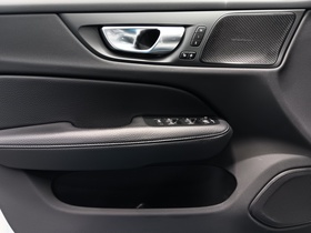 Volvo V60 Cross Country vaihtoauto