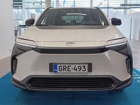 Toyota bZ4X vaihtoauto