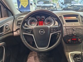 Opel Insignia vaihtoauto