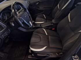Volvo V40 Cross Country vaihtoauto