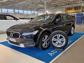 Volvo V90 Cross Country vaihtoauto