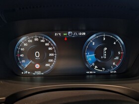 Volvo V90 Cross Country vaihtoauto