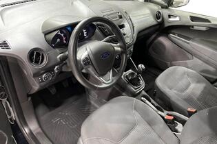 Ford Transit Courier vaihtoauto