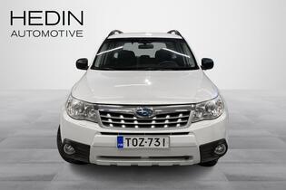 Subaru Forester vaihtoauto