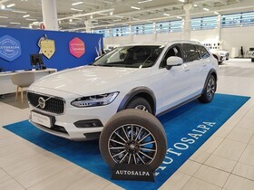 Volvo V90 Cross Country vaihtoauto