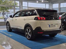 Peugeot 5008 vaihtoauto