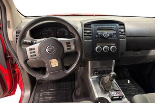 Nissan Navara vaihtoauto