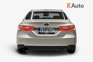 Toyota Camry vaihtoauto