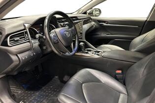 Toyota Camry vaihtoauto