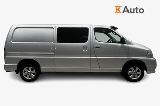 Toyota Hiace vaihtoauto