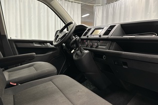 Volkswagen Caravelle vaihtoauto