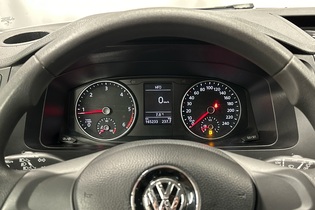 Volkswagen Caravelle vaihtoauto