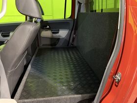 Volkswagen Amarok vaihtoauto