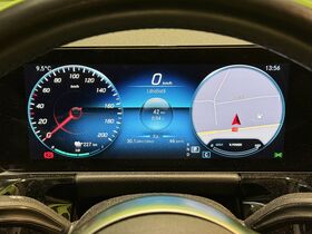 Mercedes-Benz EQA vaihtoauto