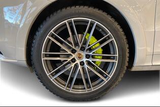 Porsche Cayenne vaihtoauto