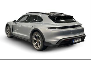 Porsche Taycan vaihtoauto