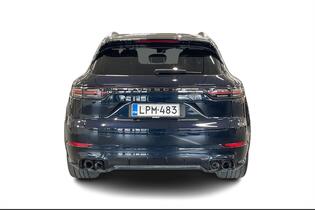 Porsche Cayenne vaihtoauto