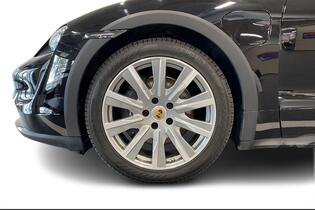 Porsche Taycan vaihtoauto