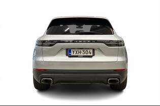 Porsche Cayenne vaihtoauto