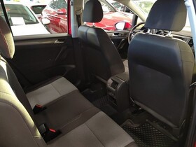 Volkswagen Golf Sportsvan vaihtoauto