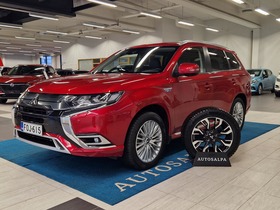 Mitsubishi Outlander PHEV vaihtoauto