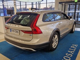 Volvo V90 Cross Country vaihtoauto
