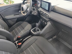 Dacia Sandero vaihtoauto
