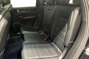 Porsche Cayenne vaihtoauto