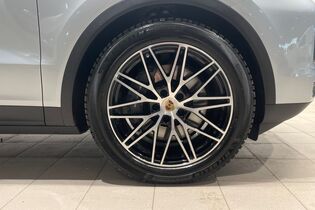 Porsche Cayenne vaihtoauto