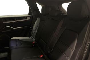 Porsche Cayenne vaihtoauto