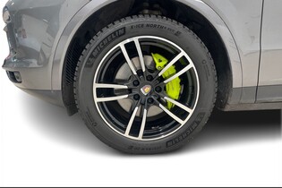 Porsche Cayenne vaihtoauto