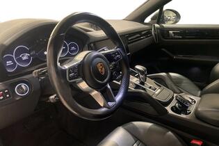 Porsche Cayenne vaihtoauto