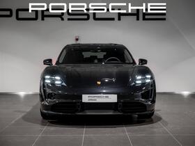 Porsche Taycan vaihtoauto