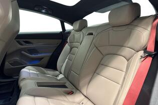 Porsche Taycan vaihtoauto