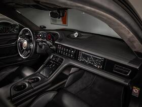 Porsche Taycan vaihtoauto