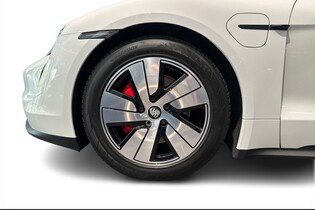 Porsche Taycan vaihtoauto
